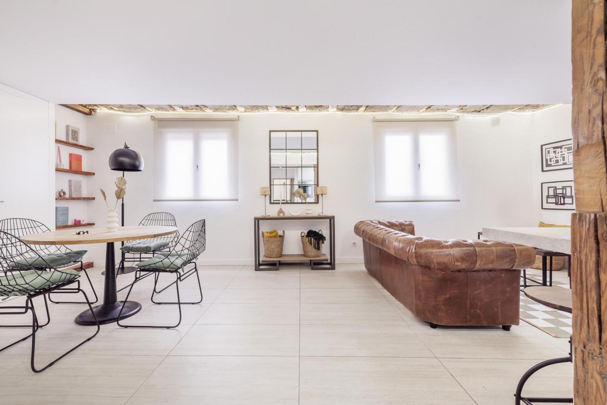 Coqueto Atico Apartment Madrid Exterior photo